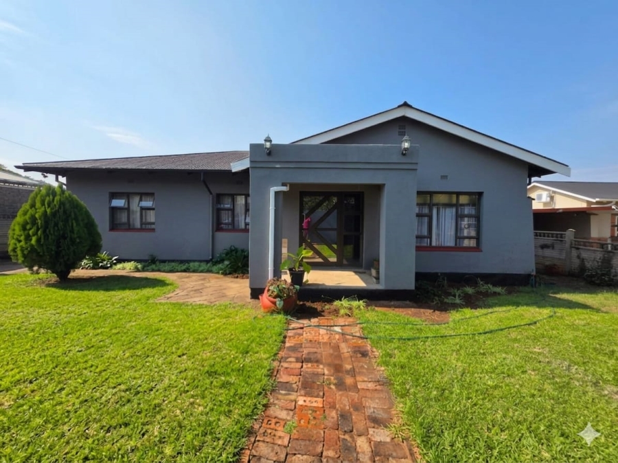 3 Bedroom Property for Sale in Beaconsfield Northern Cape
